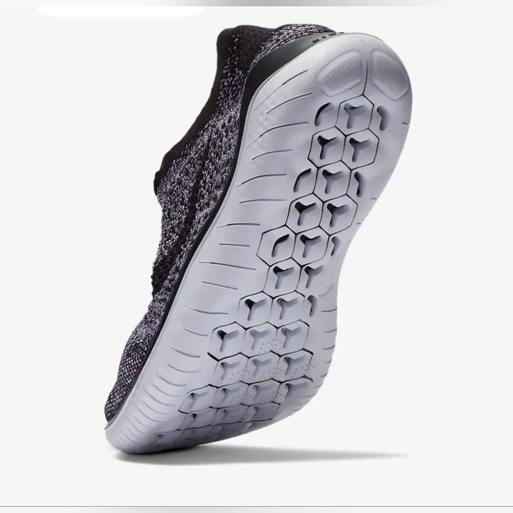Nike Free Rn Flyknit 2018 White Black Running Shoes Men's 942838-101 Size 10 - Picture 5 of 12